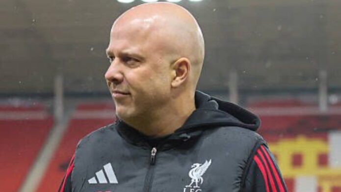 Arne Slot explains Milos Kerkez omission as Liverpool defensive ‘struggle’ clear