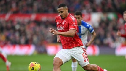 Liverpool ‘lead the race’ for £50m Premier League star as Slot eyes defensive overhaul