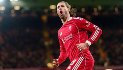 Liverpool midfielder Dominik Szoboszlai in action