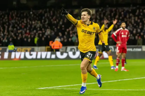 “Slow, predictable and sloppy” – Arne Slot and Virgil van Dijk in total agreement after Liverpool’s Molineux misery