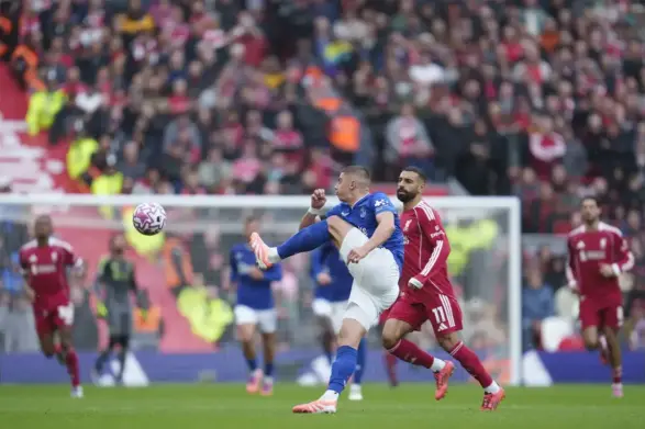 Team News: Everton vs Liverpool injury, suspension list, predicted XIs