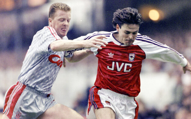 Steve Nicol auctions Liverpool FA Cup medal for ‘true fans’