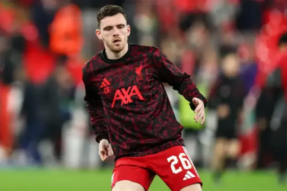 Former Liverpool star Dean Saunders suggests that Andy Robertson is still among “world’s best”