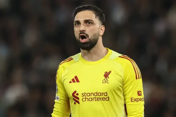 Brad Friedel sends ‘new option’ warning to Liverpool as Mamardashvili truth clear