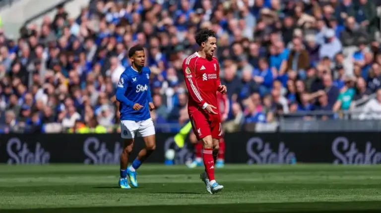 “Stepping stone”: Curtis Jones mocks Everton after dramatic Liverpool victory
