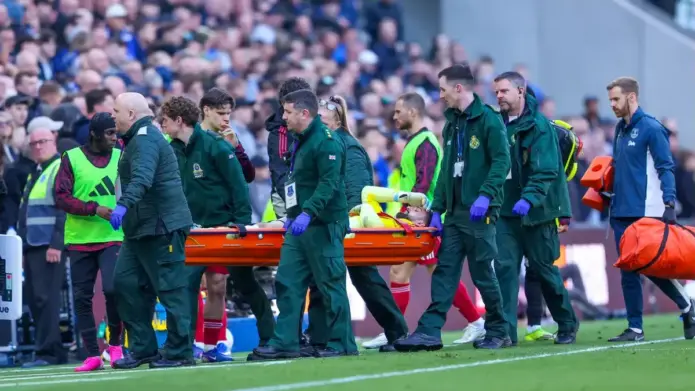 Mamardashvili vs Alisson: Liverpool Injury timelines explained