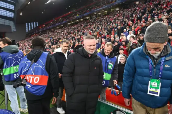 Rooney blasts ‘selfish’ Salah and demands Liverpool axe him for final game