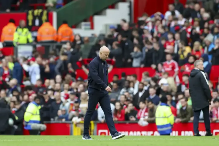 What Dominik Szoboszlai and Arne Slot did at Old Trafford says everything about Liverpool