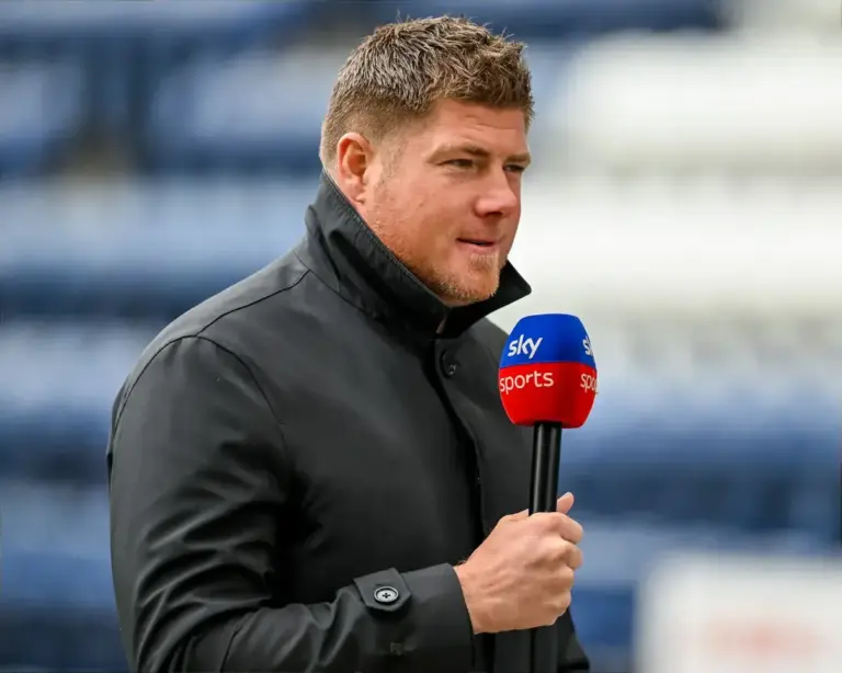 Neil Mellor reacts to Arne Slot sacking as Liverpool eye Andoni Iraola