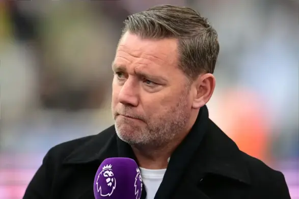 Kevin Nolan speaks damningly on the difference between Jurgen Klopp and Arne Slot