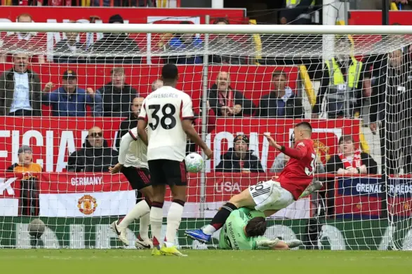 Liverpool receive fresh VAR verdict after Benjamin Sesko handball controversy at Old Trafford
