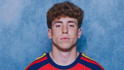 Liverpool Transfer News: Victor Muñoz signs six-year deal after US medical