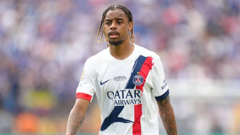 Bradley Barcola has quickly become Liverpool’s most complicated Mohamed Salah solution