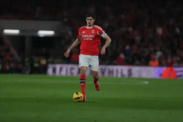 Fabrizio Romano confirms historical Liverpool target has now decided to leave