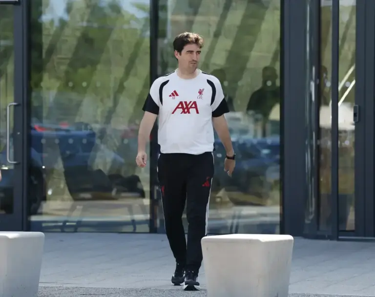 ‘I prefer’ – Andoni Iraola makes bold claim on his Liverpool team