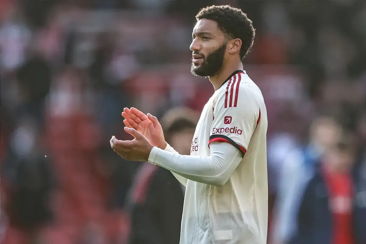 Liverpool want to sign former Chelsea defender after Joe Gomez injury