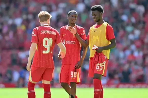 Liverpool defender close to sealing transfer after being left out of USA pre-season squad