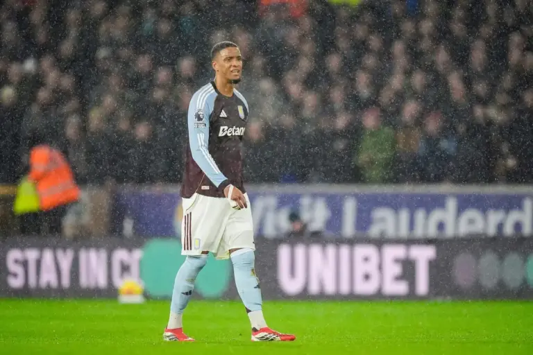 England World Cup star becomes Liverpool centre-back transfer target