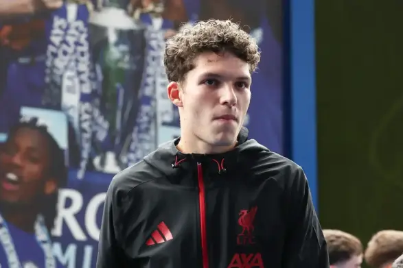Liverpool man omitted from USA pre-season tour as transfer edges closer