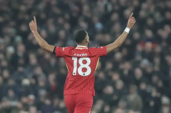 Liverpool may need to sell Cody Gakpo to make a centre-back transfer move