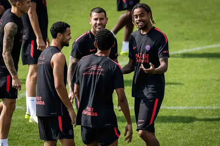 Liverpool Transfer News: Virgil van Dijk Urges Club Hierarchy Not to Sell Cody Gakpo Amid £123m Bradley Barcola Arrival