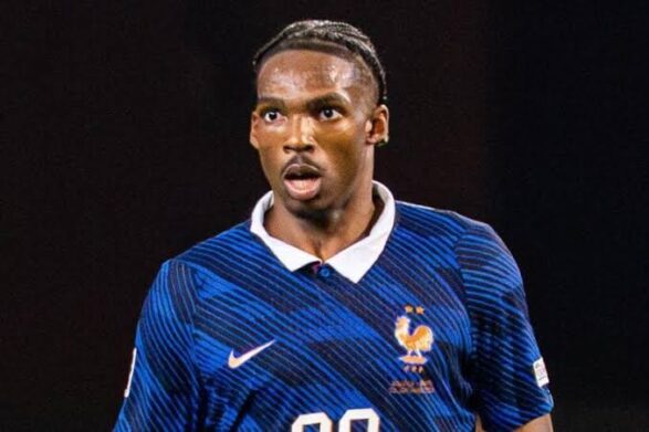 Liverpool’s Jacquet earns praise after France draw with Italy