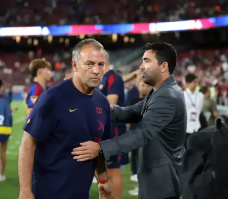 Deco drops big hint on Liverpool loanee Ronald Araujo’s future