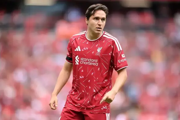 Andoni Iraola confirms four Liverpool players will miss Bournemouth clash