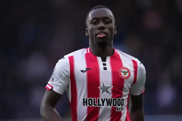 Liverpool leading the race to sign €65m-rated right-back